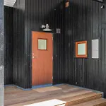 In With Sauna *