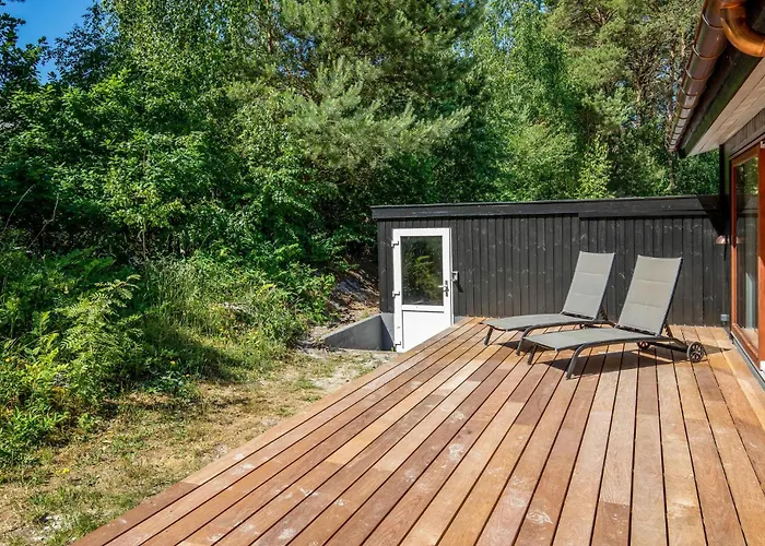 In With Sauna *